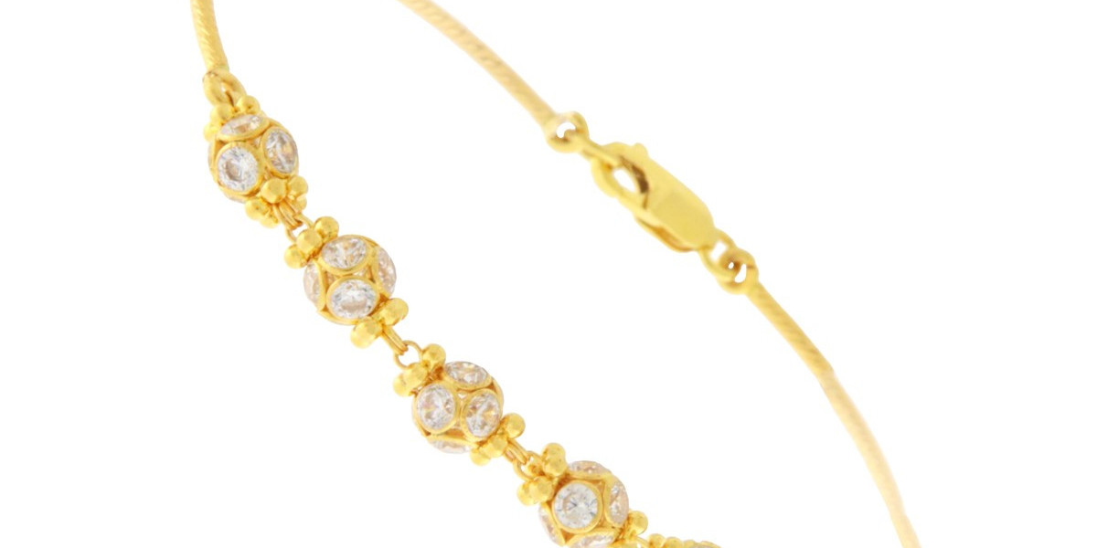 The Timeless Beauty of 22ct Gold Bangles