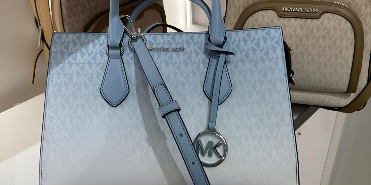 Michael Kors 台灣門市｜MK 斜背包、三層斜背包與 Jet Set 小方包全解析